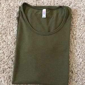 LuLaRoe XXS Perfect T-Shirt